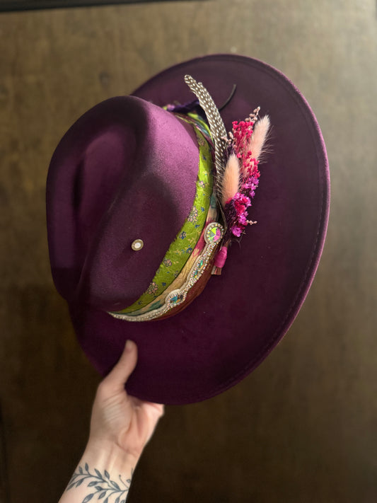 Elsa (READY TO SHIP)